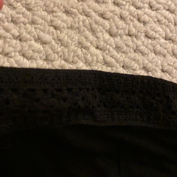 Beautiful new tube top. - Picture 2 of 5